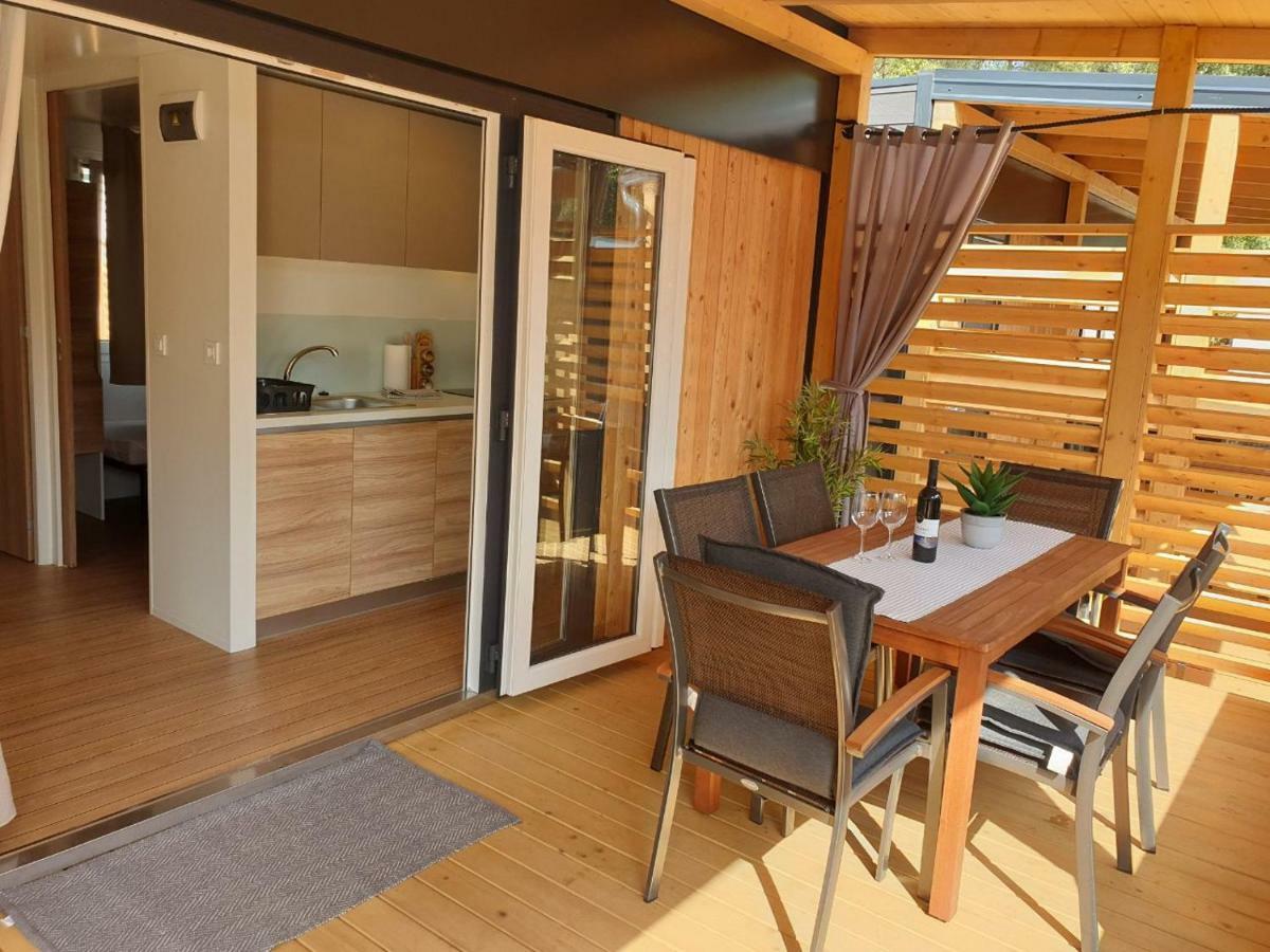 Mobile Home Starfish IV Camp Biograd Biograd Na Moru Zewnętrze zdjęcie