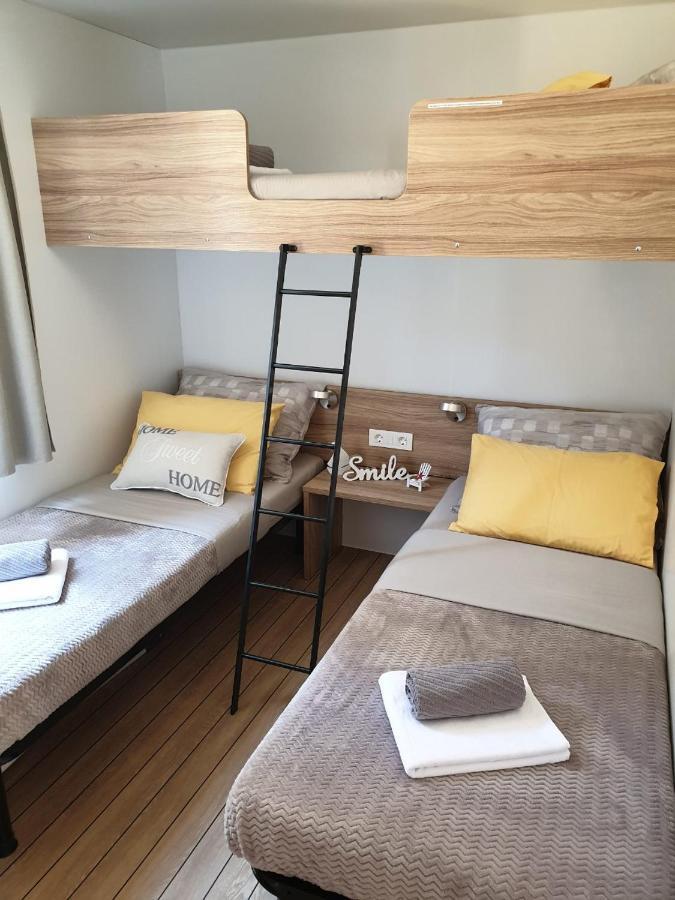 Mobile Home Starfish IV Camp Biograd Biograd Na Moru Zewnętrze zdjęcie
