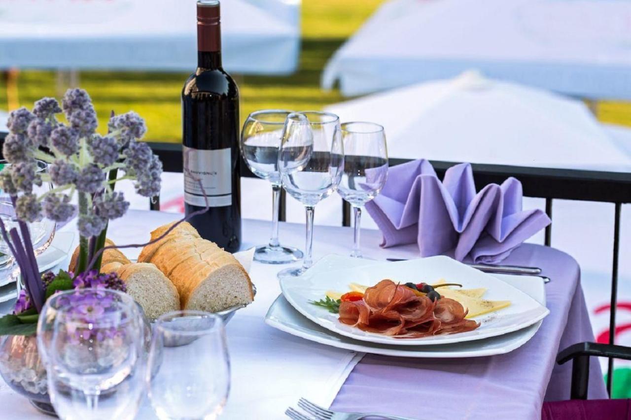 Mobile Home Starfish IV Camp Biograd Biograd Na Moru Zewnętrze zdjęcie